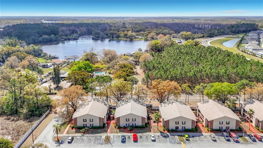 21038 VOYAGER BOULEVARD # 8, LAND O LAKES, FL 34638