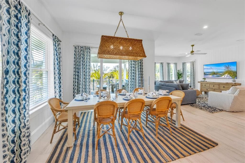 518 SPRING AVENUE, ANNA MARIA, FL 34216 — zdjęcie 5