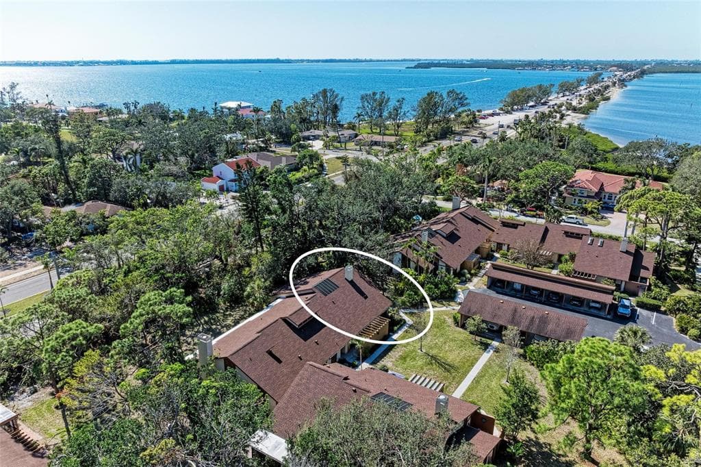 7921 4TH AVENUE W, BRADENTON, FL 34209