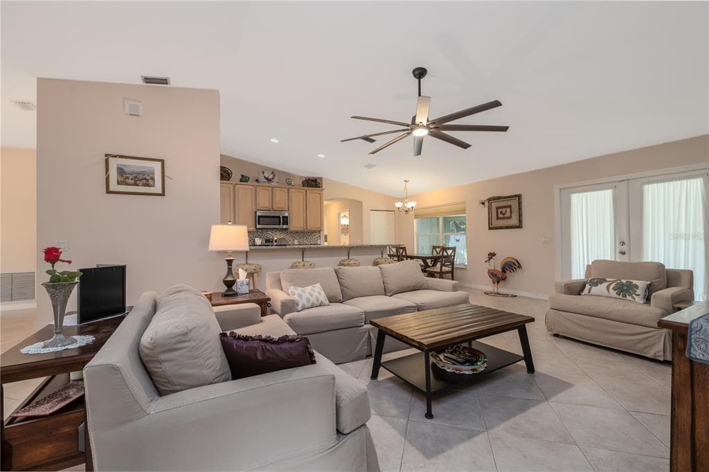 633 ART CENTER AVENUE, NEW SMYRNA BEACH, FL 32168 — zdjęcie 4