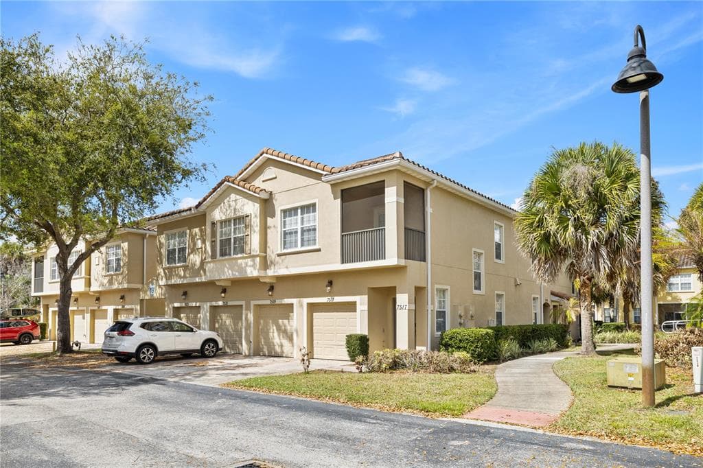 7519 BLISS WAY # 7519, KISSIMMEE, FL 34747