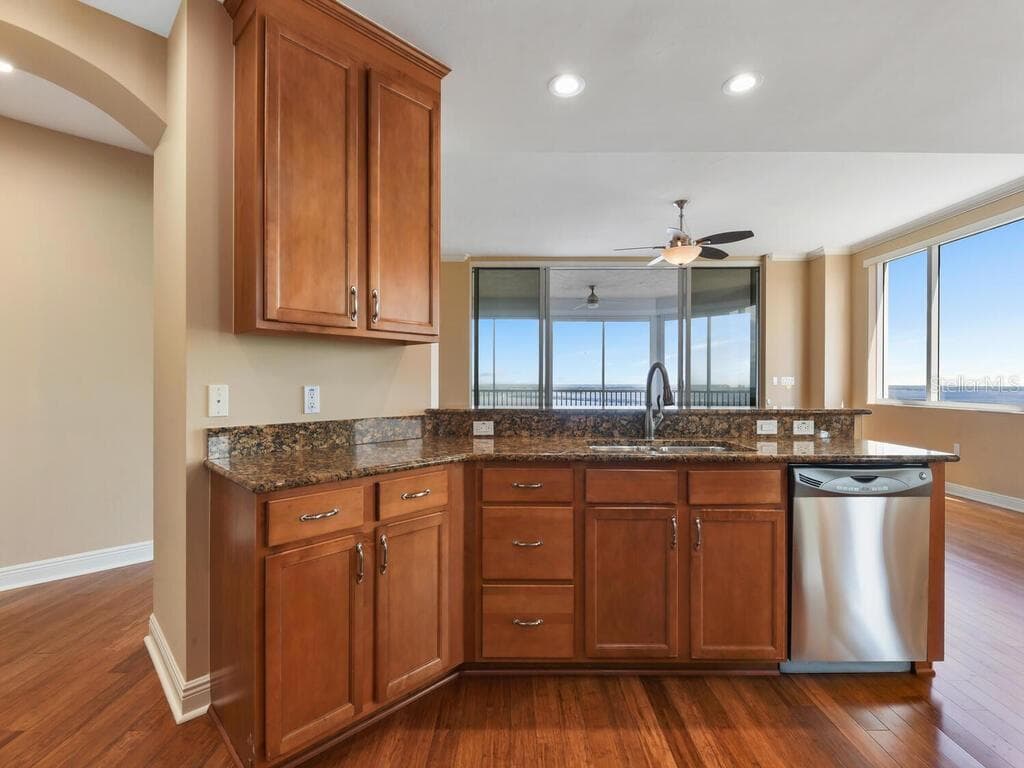 2104 W FIRST STREET # 2304, FORT MYERS, FL 33901 — zdjęcie 4