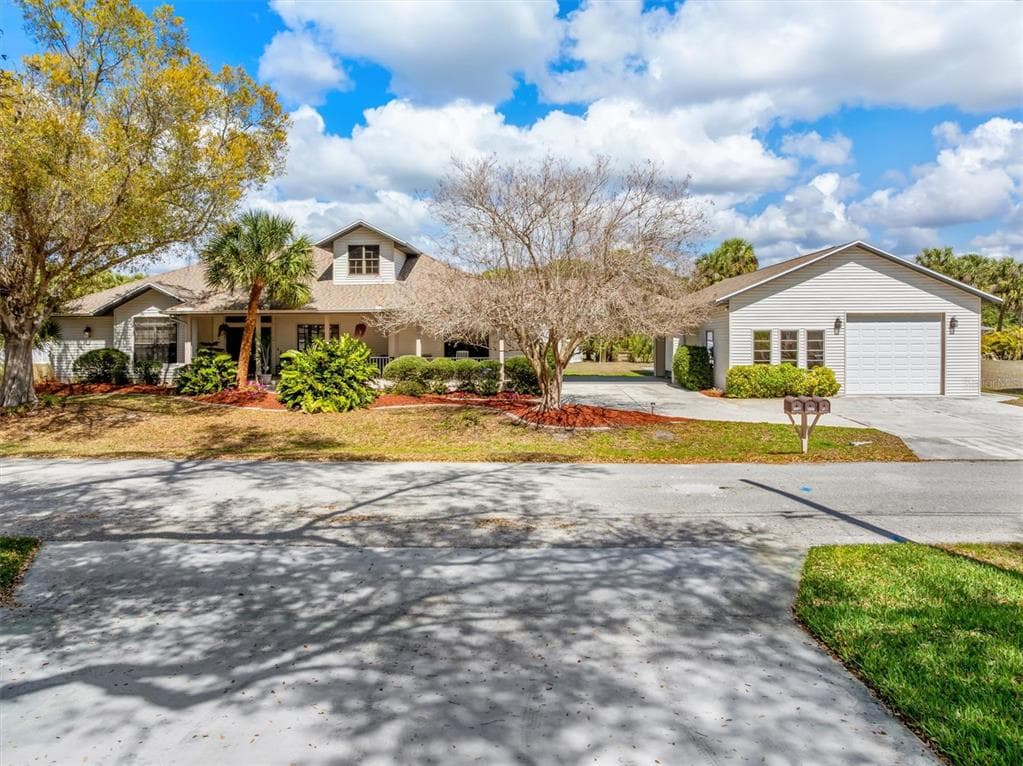 18412 MEYER AVENUE, PORT CHARLOTTE, FL 33948 — zdjęcie 2