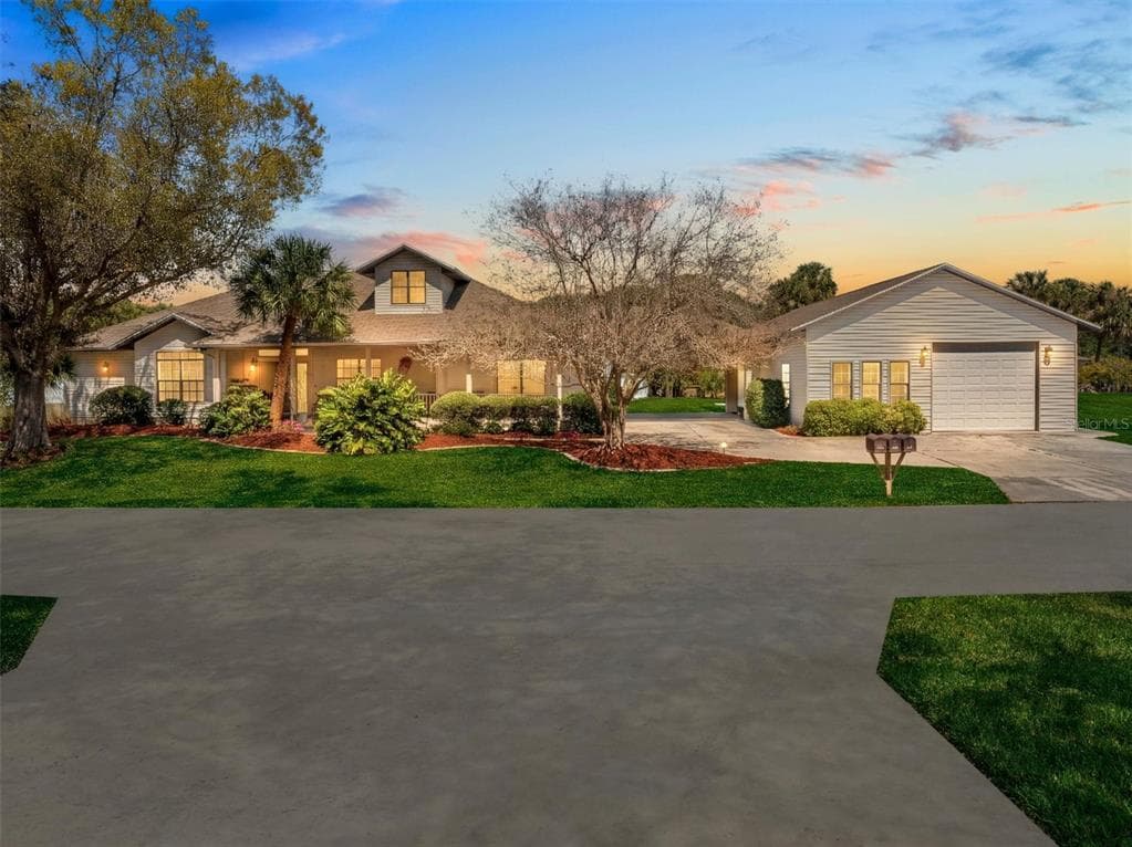 18412 MEYER AVENUE, PORT CHARLOTTE, FL 33948