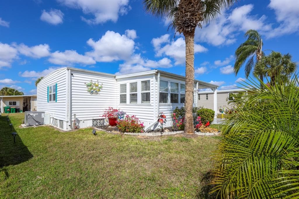 2100 KINGS HIGHWAY # 406, PORT CHARLOTTE, FL 33980
