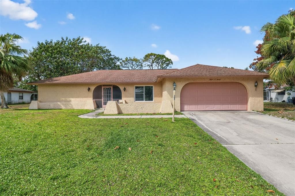 307 MAPLE AVENUE N, LEHIGH ACRES, FL 33936 — zdjęcie 2