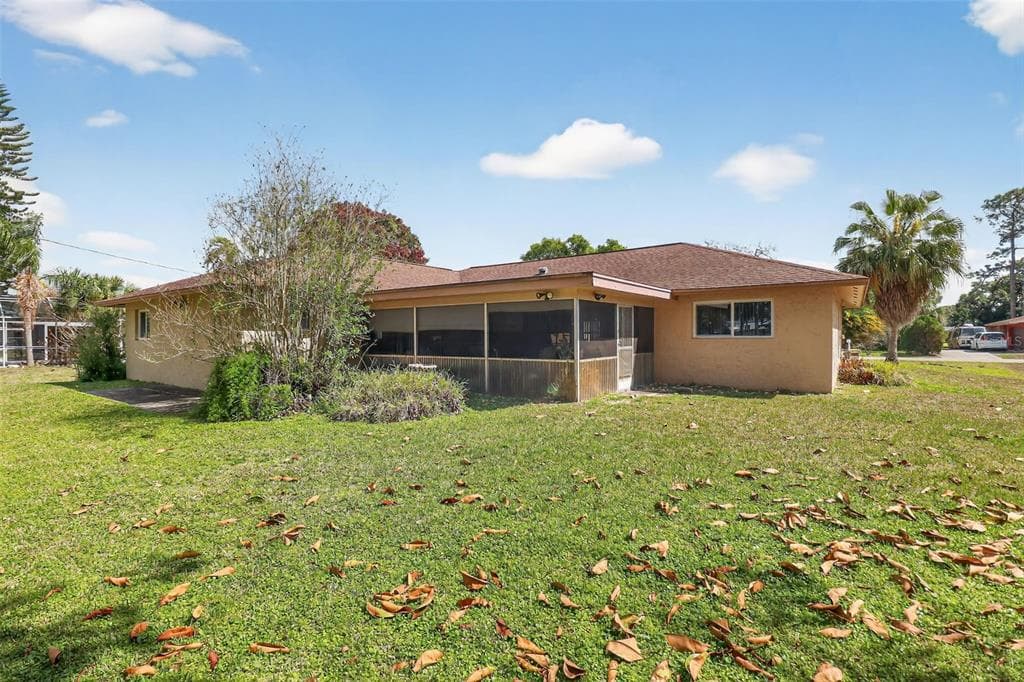 307 MAPLE AVENUE N, LEHIGH ACRES, FL 33936 — zdjęcie 5