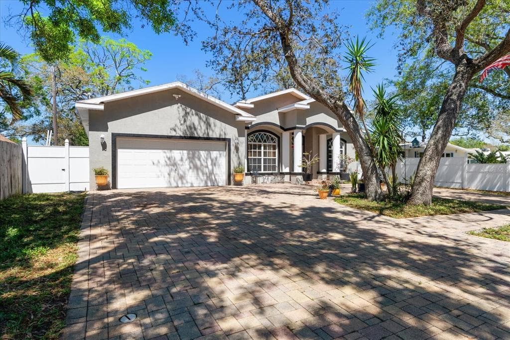 5001 44TH AVENUE N, ST PETERSBURG, FL 33709 — zdjęcie 2