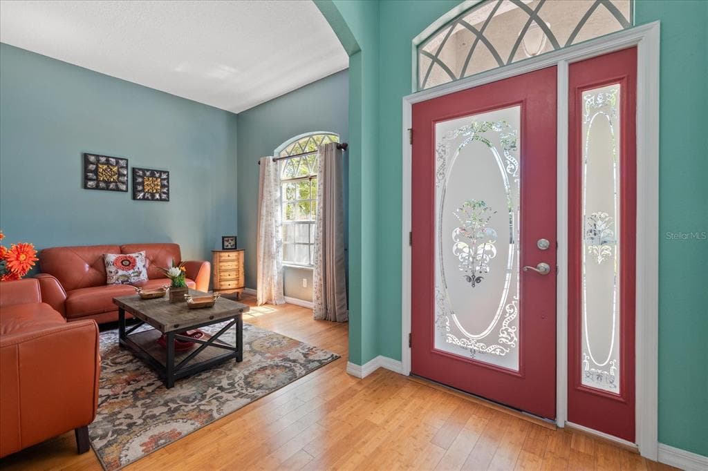 5001 44TH AVENUE N, ST PETERSBURG, FL 33709 — zdjęcie 4