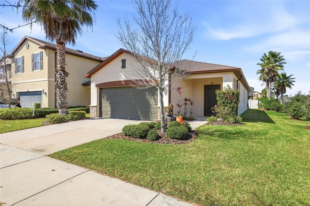 1724 PASSAGE KEY LANE, RUSKIN, FL 33570