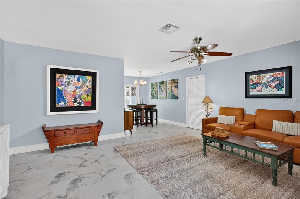 5723 1ST STREET NE, ST PETERSBURG, FL 33703 — zdjęcie 3