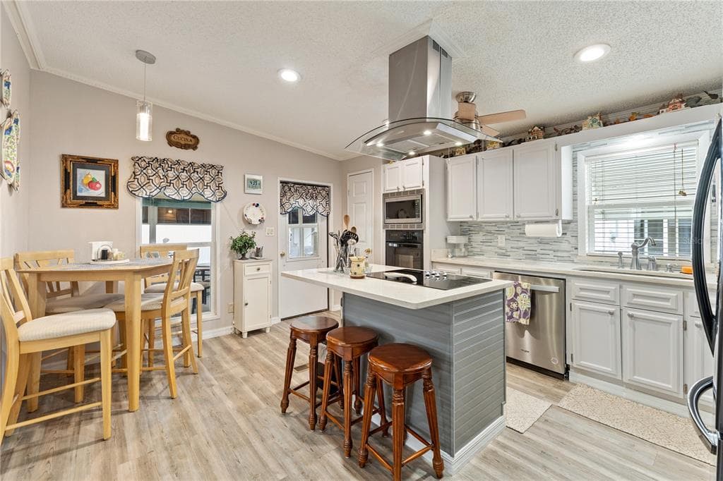 3120 POND HOLLOW STREET, WESLEY CHAPEL, FL 33543 — zdjęcie 2