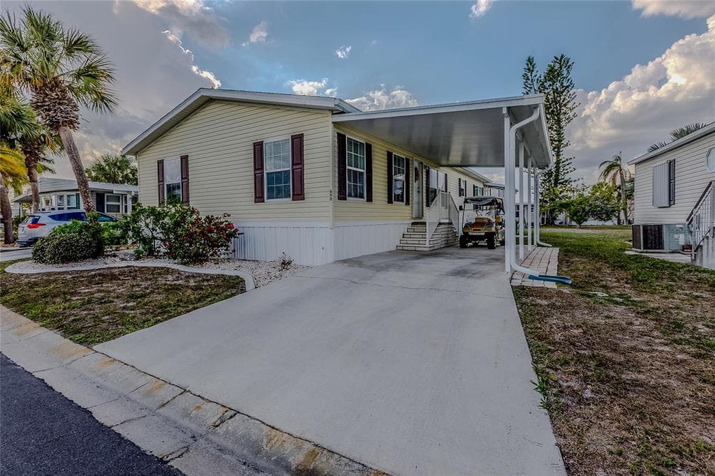 2100 KINGS HIGHWAY # 690, PORT CHARLOTTE, FL 33980