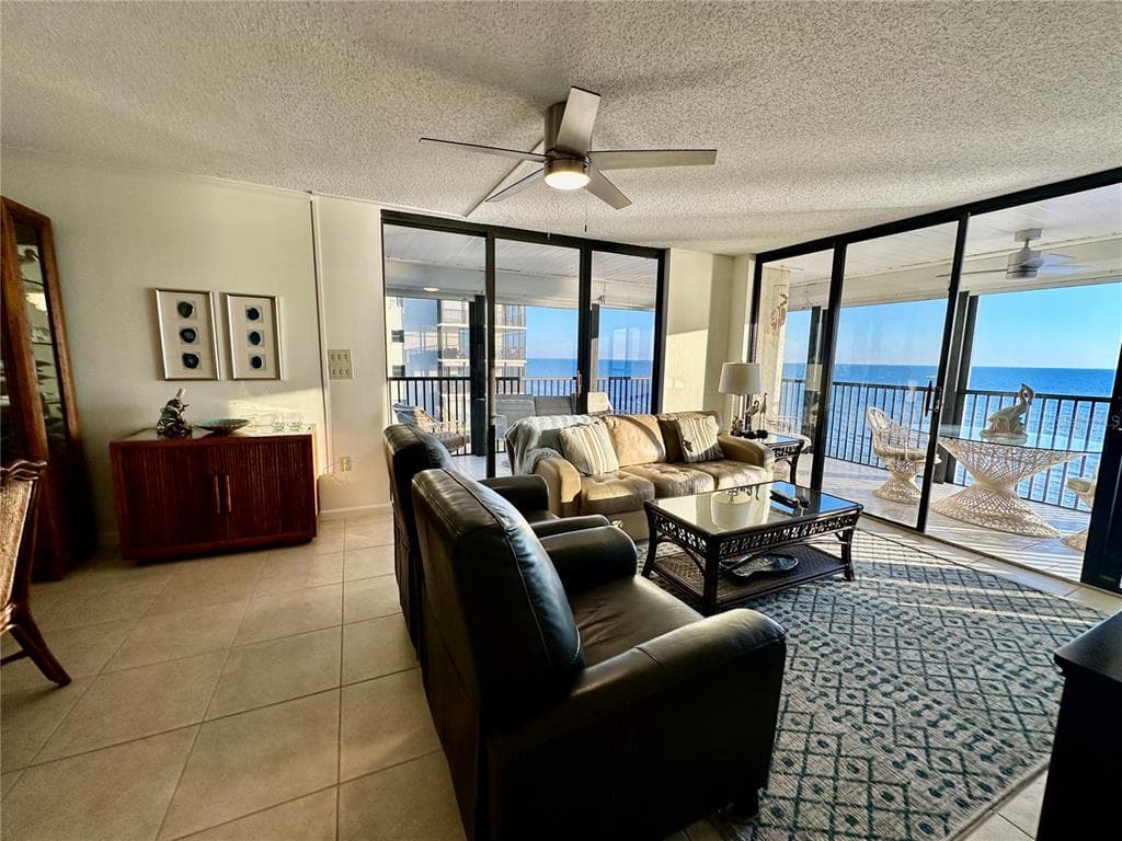 15462 GULF BOULEVARD # 501, MADEIRA BEACH, FL 33708 — zdjęcie 4
