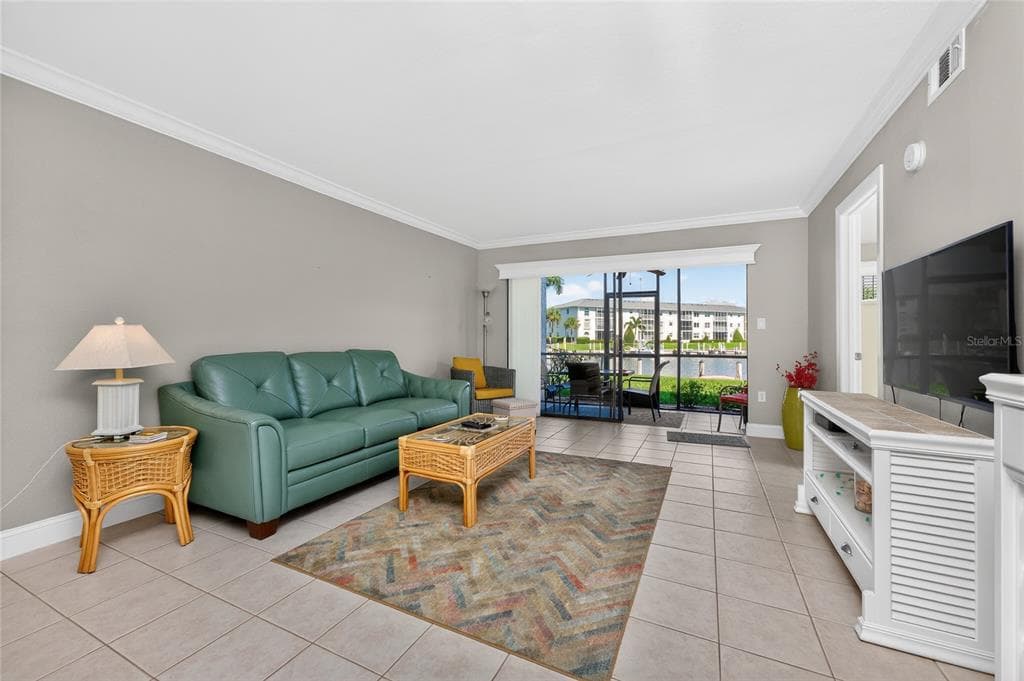 3670 BAL HARBOR BOULEVARD # 1F, PUNTA GORDA, FL 33950 — zdjęcie 4
