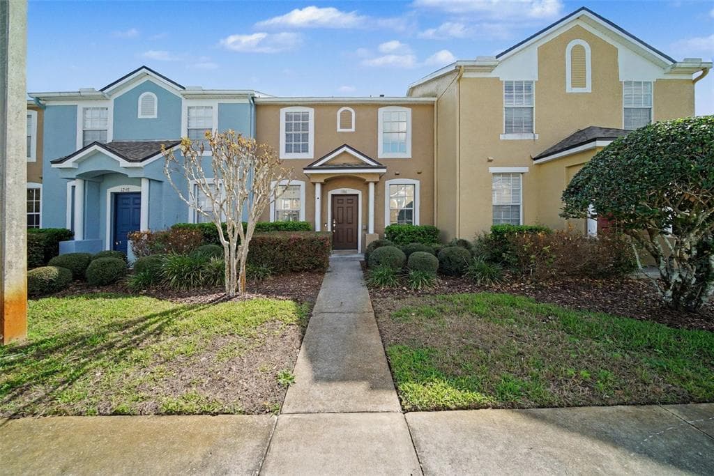 1246 CHARLESWORTH DRIVE, WESLEY CHAPEL, FL 33543