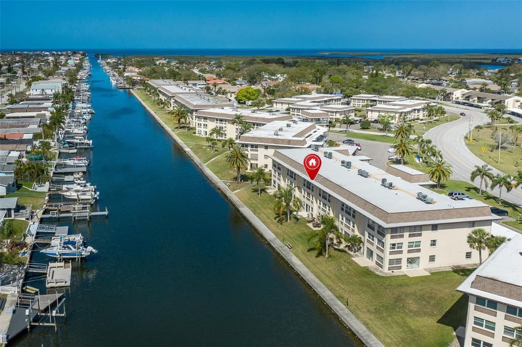 4660 MARINE PARKWAY # 303, NEW PORT RICHEY, FL 34652 — zdjęcie 4