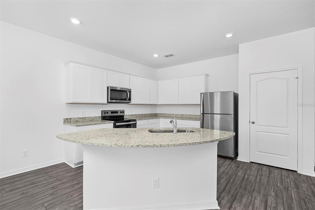 556 BAY LEAF DRIVE, POINCIANA, FL 34759 — zdjęcie 2