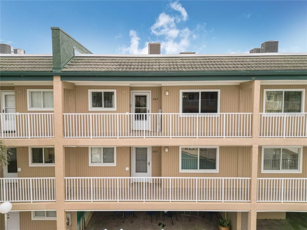 150 HARBORSIDE AVENUE # 307, PUNTA GORDA, FL 33950 — zdjęcie 3
