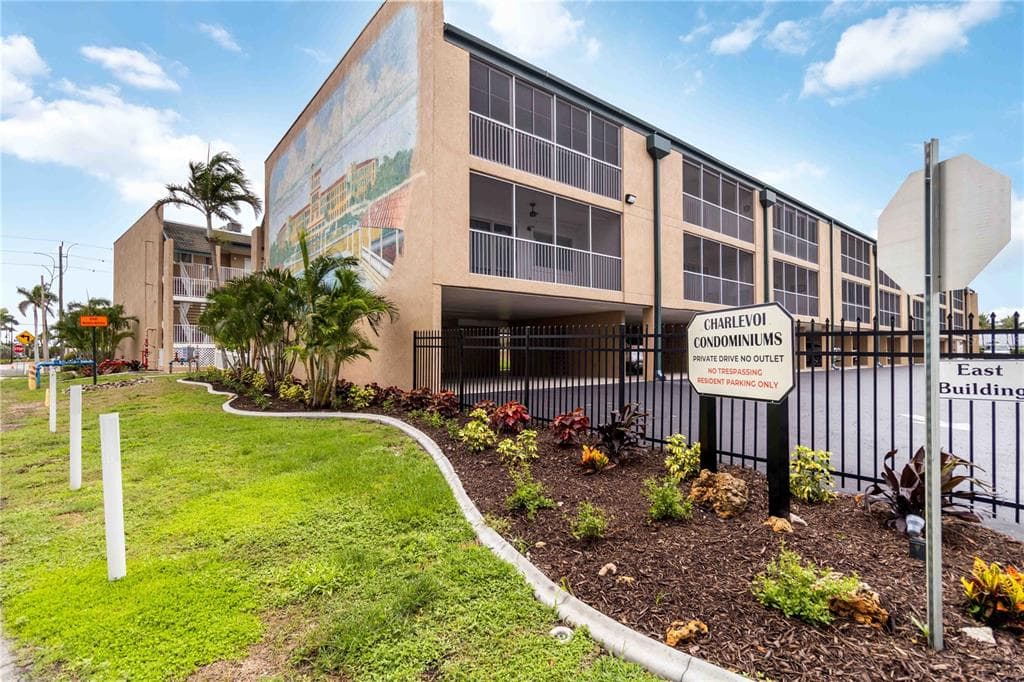 150 HARBORSIDE AVENUE # 307, PUNTA GORDA, FL 33950