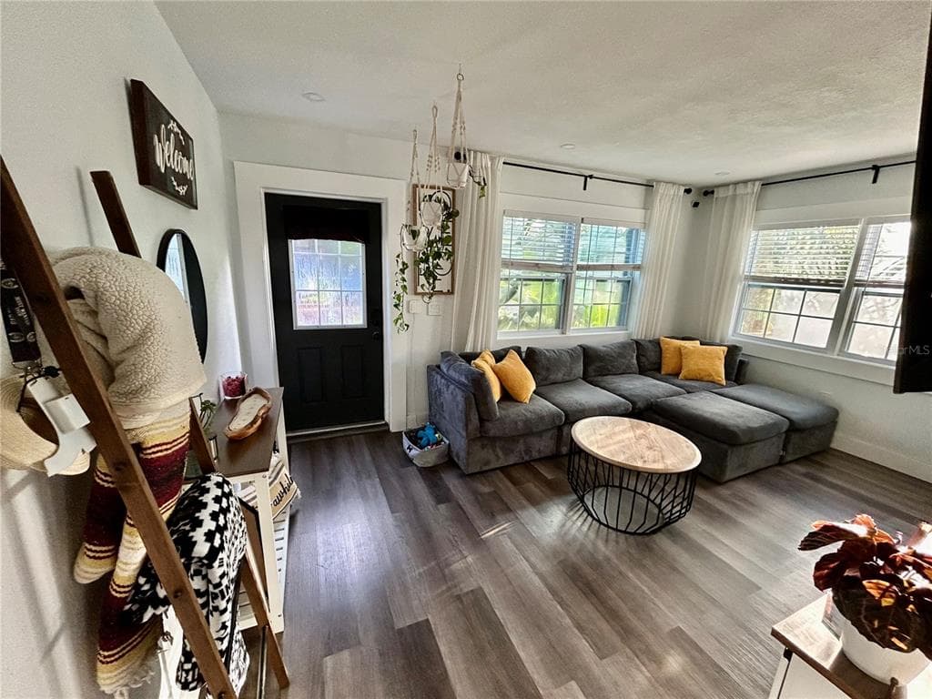 3550 2ND AVENUE S, ST PETERSBURG, FL 33711 — zdjęcie 2