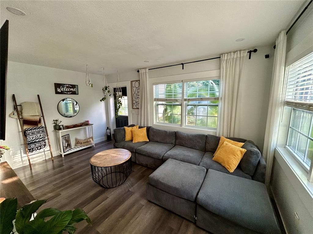 3550 2ND AVENUE S, ST PETERSBURG, FL 33711 — zdjęcie 5