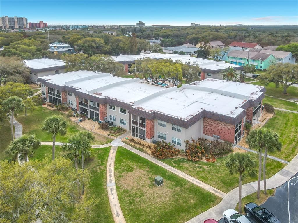 3800 SAXON DRIVE # B13, NEW SMYRNA BEACH, FL 32169
