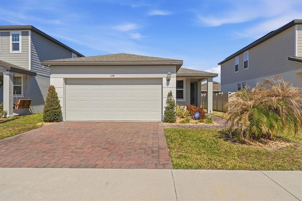 1799 CARNOSTIE ROAD, WINTER HAVEN, FL 33884