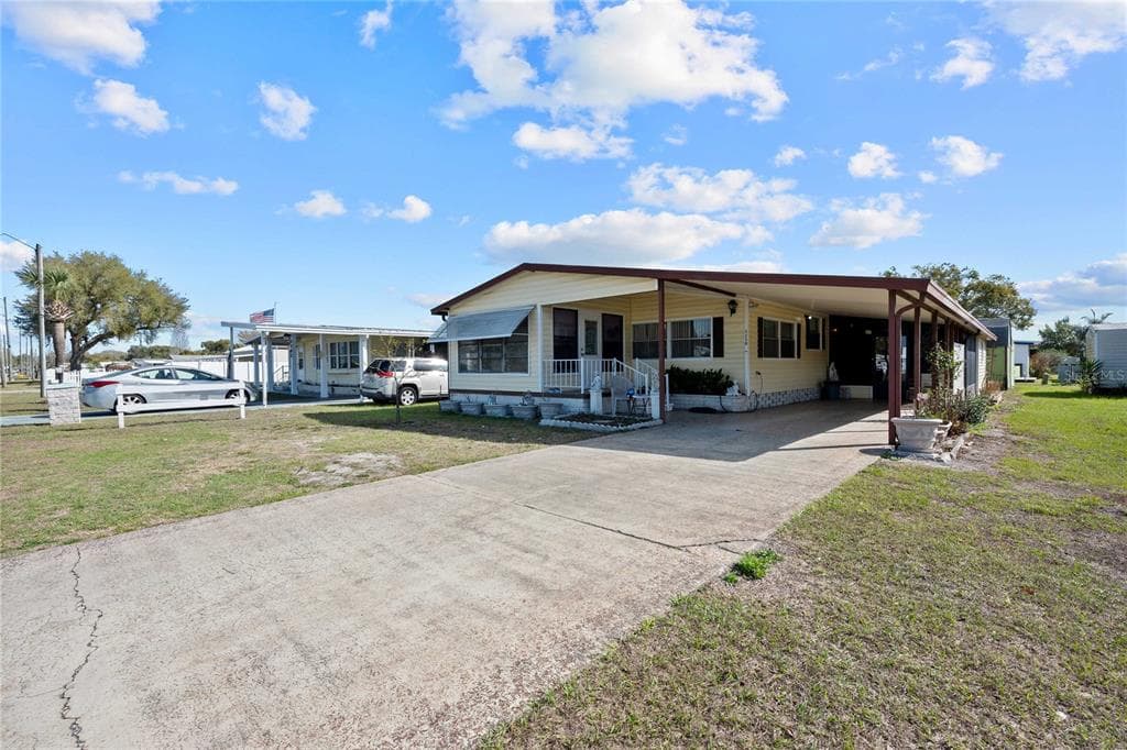 5250 DEAN DAIRY ROAD, ZEPHYRHILLS, FL 33541 — zdjęcie 2