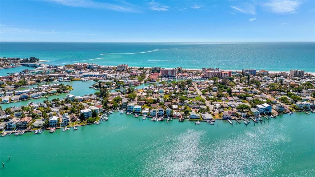 13121 4TH STREET E # 2, MADEIRA BEACH, FL 33708 — zdjęcie 2