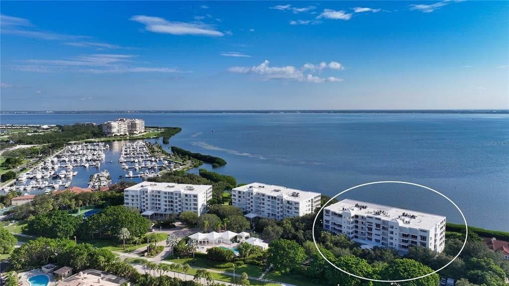 2410 HARBOURSIDE DRIVE # 142, LONGBOAT KEY, FL 34228 — zdjęcie 2