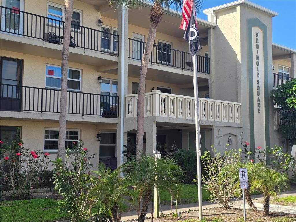 11700 PARK BOULEVARD # 105, SEMINOLE, FL 33772
