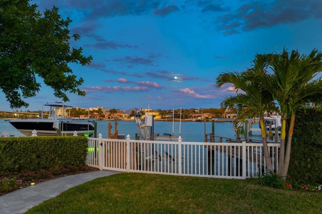 109 DRIFTWOOD LANE, LARGO, FL 33770 — zdjęcie 3