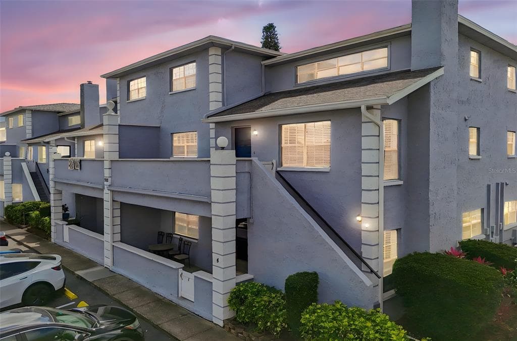 5756 CALAIS BOULEVARD N # 8, ST PETERSBURG, FL 33714