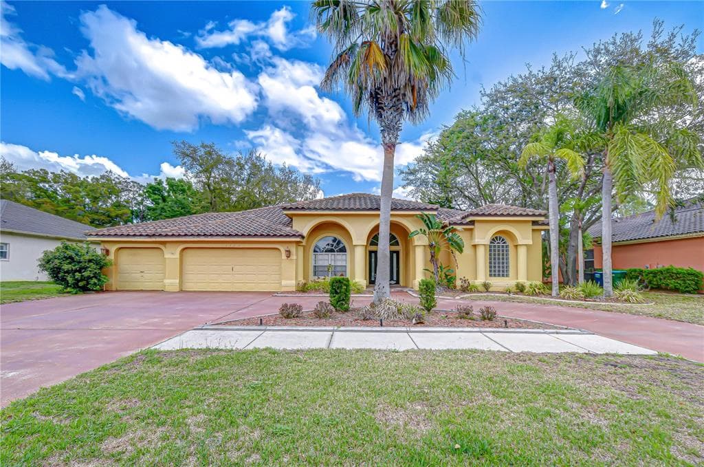 3373 CRESCENT OAKS BOULEVARD, TARPON SPRINGS, FL 34688
