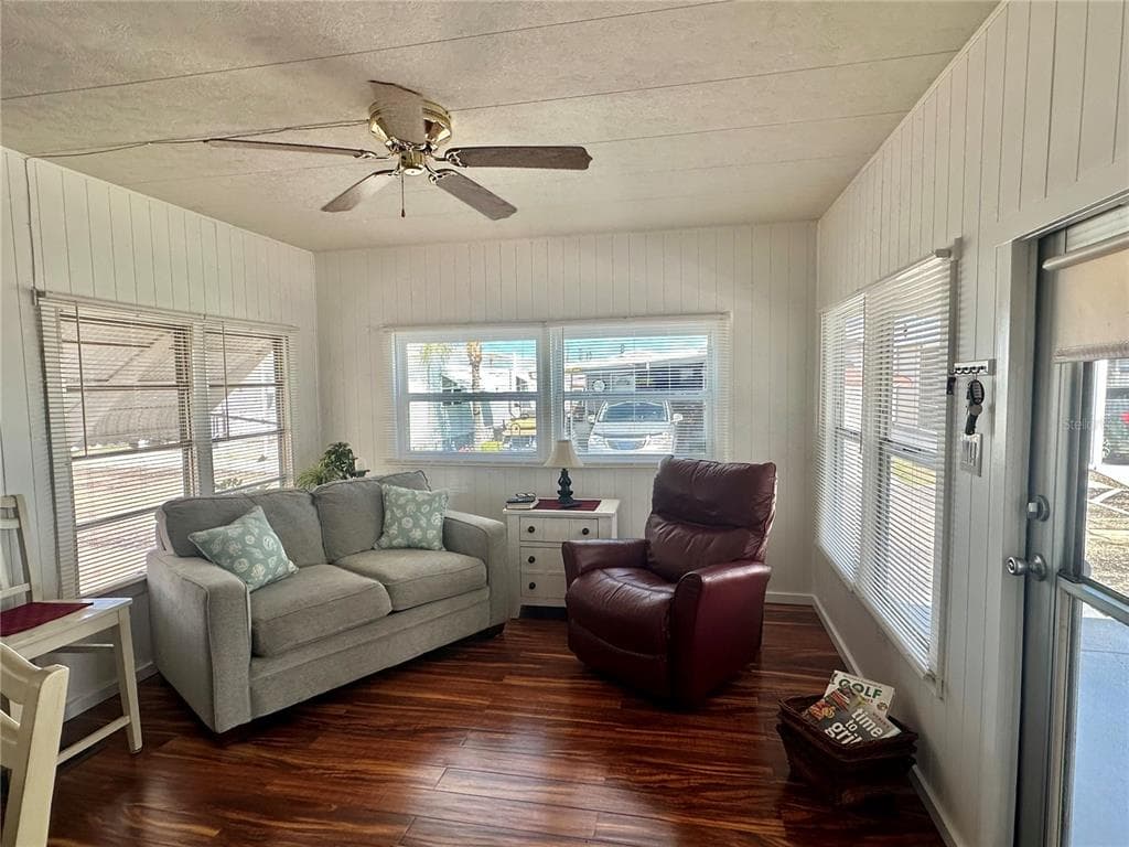 1501 25TH AVENUE DRIVE W, BRADENTON, FL 34205 — zdjęcie 2
