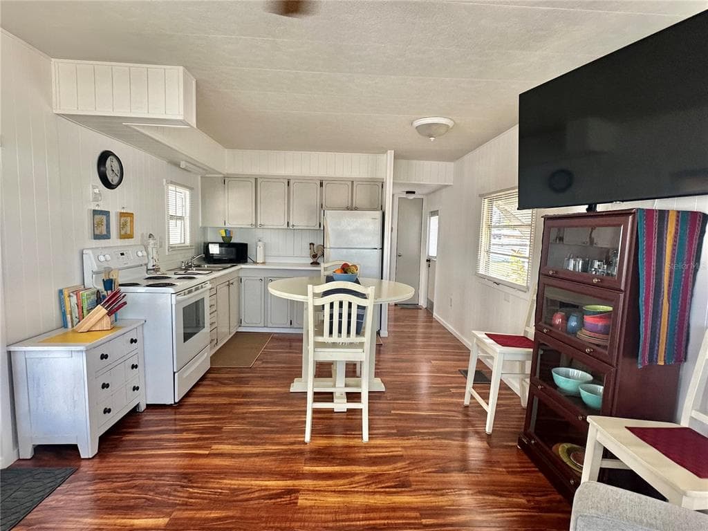 1501 25TH AVENUE DRIVE W, BRADENTON, FL 34205 — zdjęcie 3
