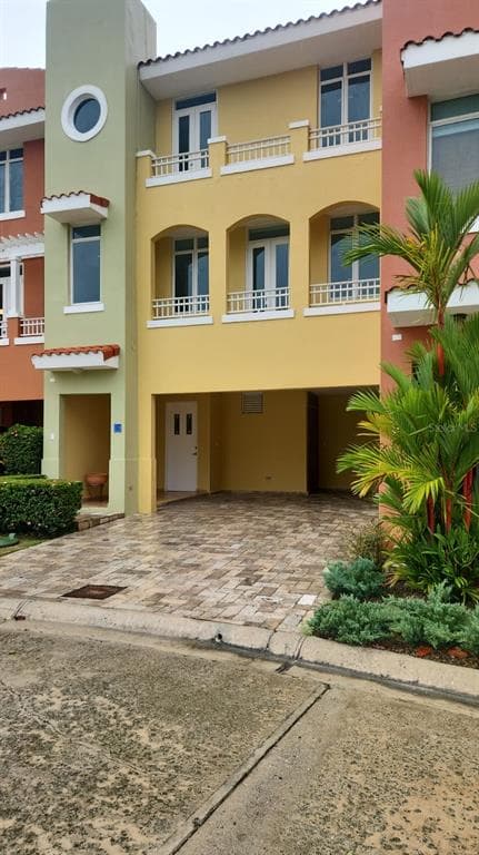 Harbour Drive Street PLAZA DEL PUERTO @ PALMAS DEL MAR DRIVE NE # A-9, HUMACAO, PR 00791