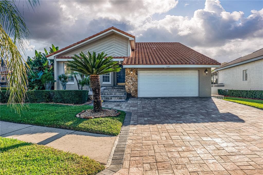 930 SYMPHONY ISLES BOULEVARD, APOLLO BEACH, FL 33572