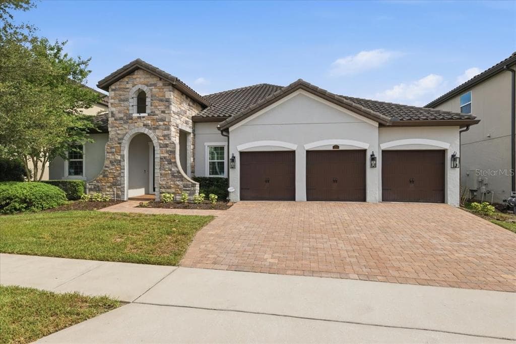 16545 BROADWATER AVENUE, WINTER GARDEN, FL 34787