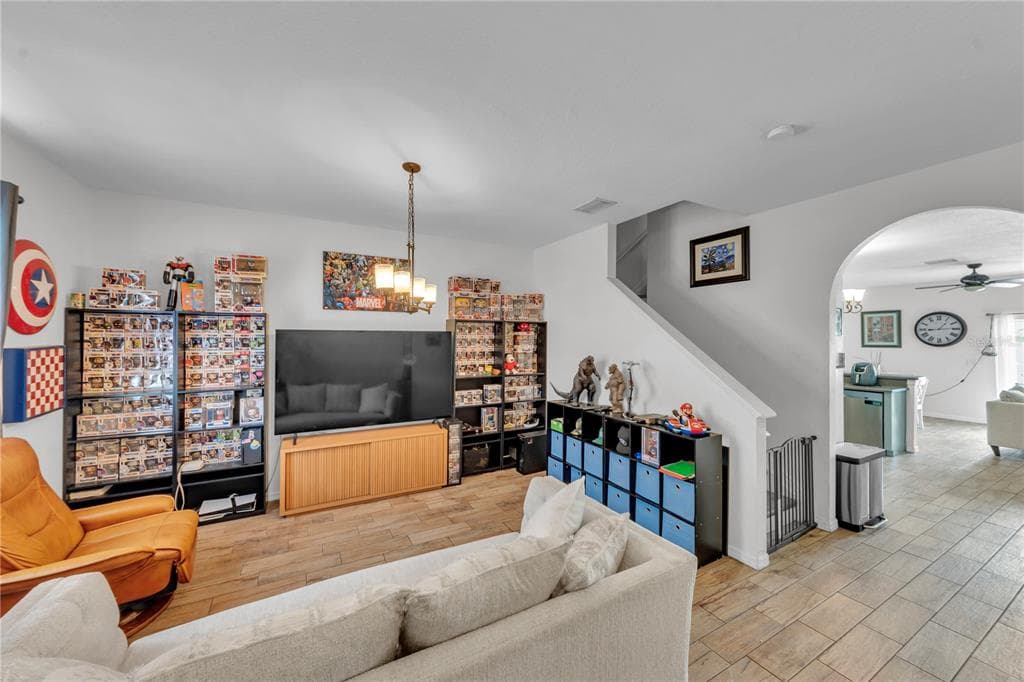 1939 GREENWOOD VALLEY DRIVE, PLANT CITY, FL 33563 — zdjęcie 2