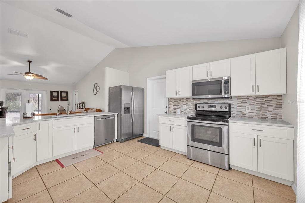 2980 BEAL ST STREET, DELTONA, FL 32738 — zdjęcie 4