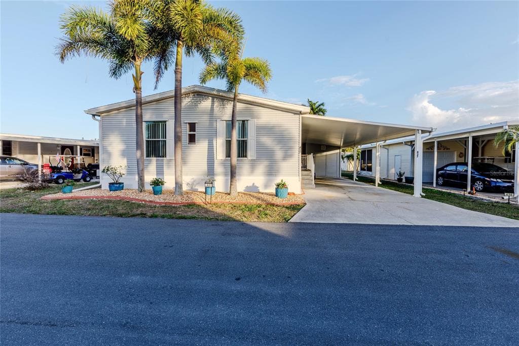 2100 KINGS HIGHWAY # 437, PUNTA GORDA, FL 33980