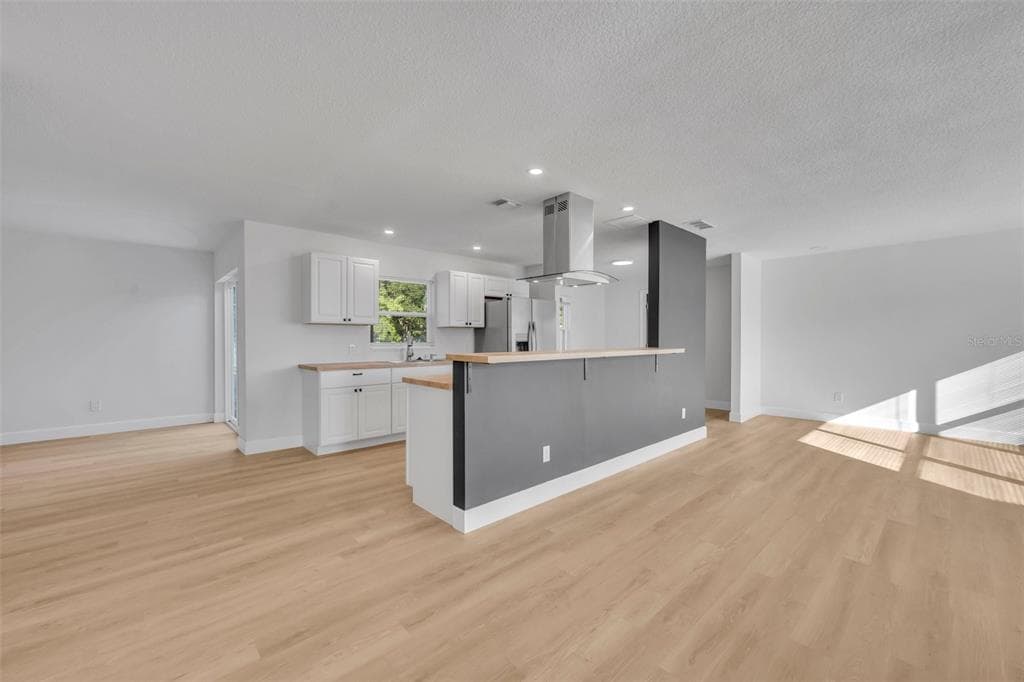 2216 CHERBOURG COURT, ORLANDO, FL 32808 — zdjęcie 5