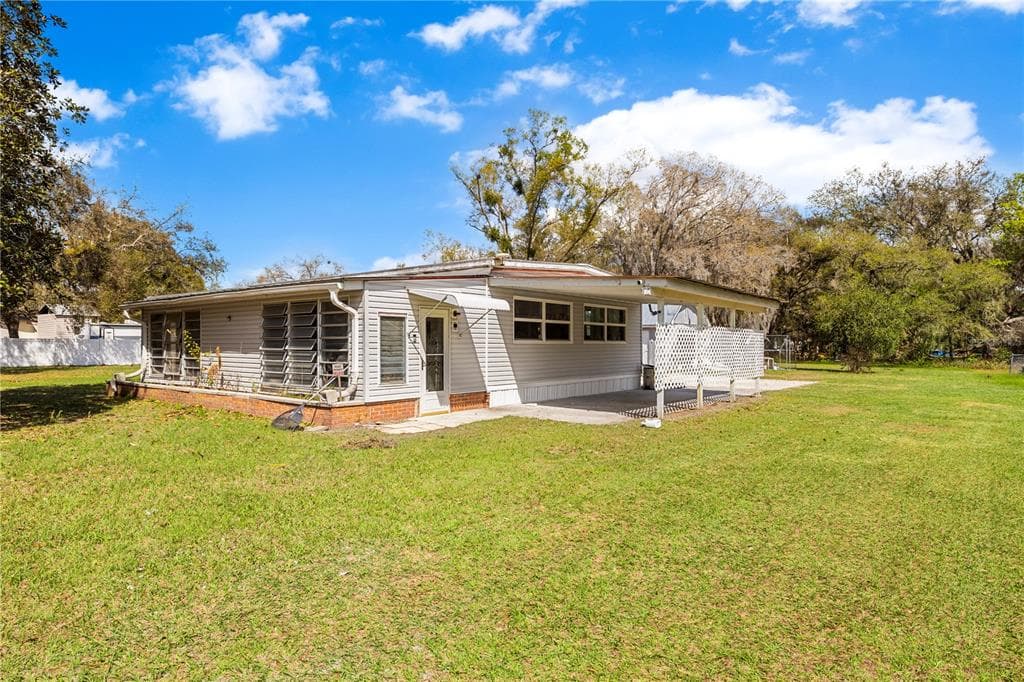 3822 ALICE DRIVE, WESLEY CHAPEL, FL 33543