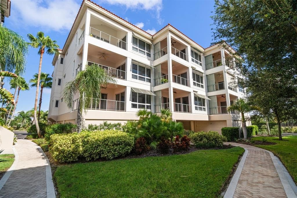 1030 BELLASOL WAY # 3201, APOLLO BEACH, FL 33572