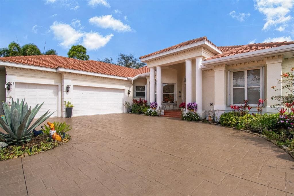7302 EATON COURT, UNIVERSITY PARK, FL 34201