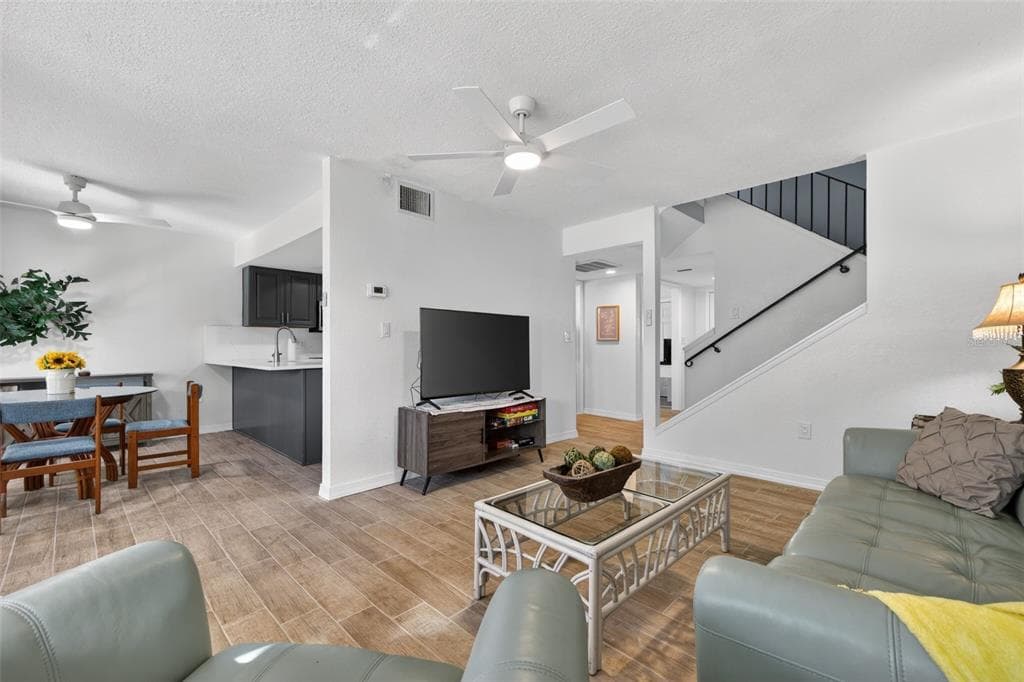 6490 CAPE HATTERAS WAY NE # 2, ST PETERSBURG, FL 33702 — zdjęcie 4