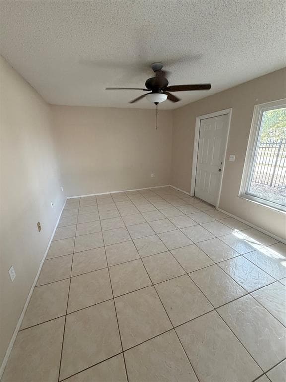 21150 GERTRUDE AVENUE # H6, PORT CHARLOTTE, FL 33952 — zdjęcie 2