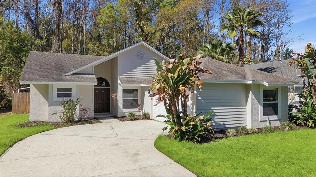 812 CRESTRIDGE DRIVE, TARPON SPRINGS, FL 34688